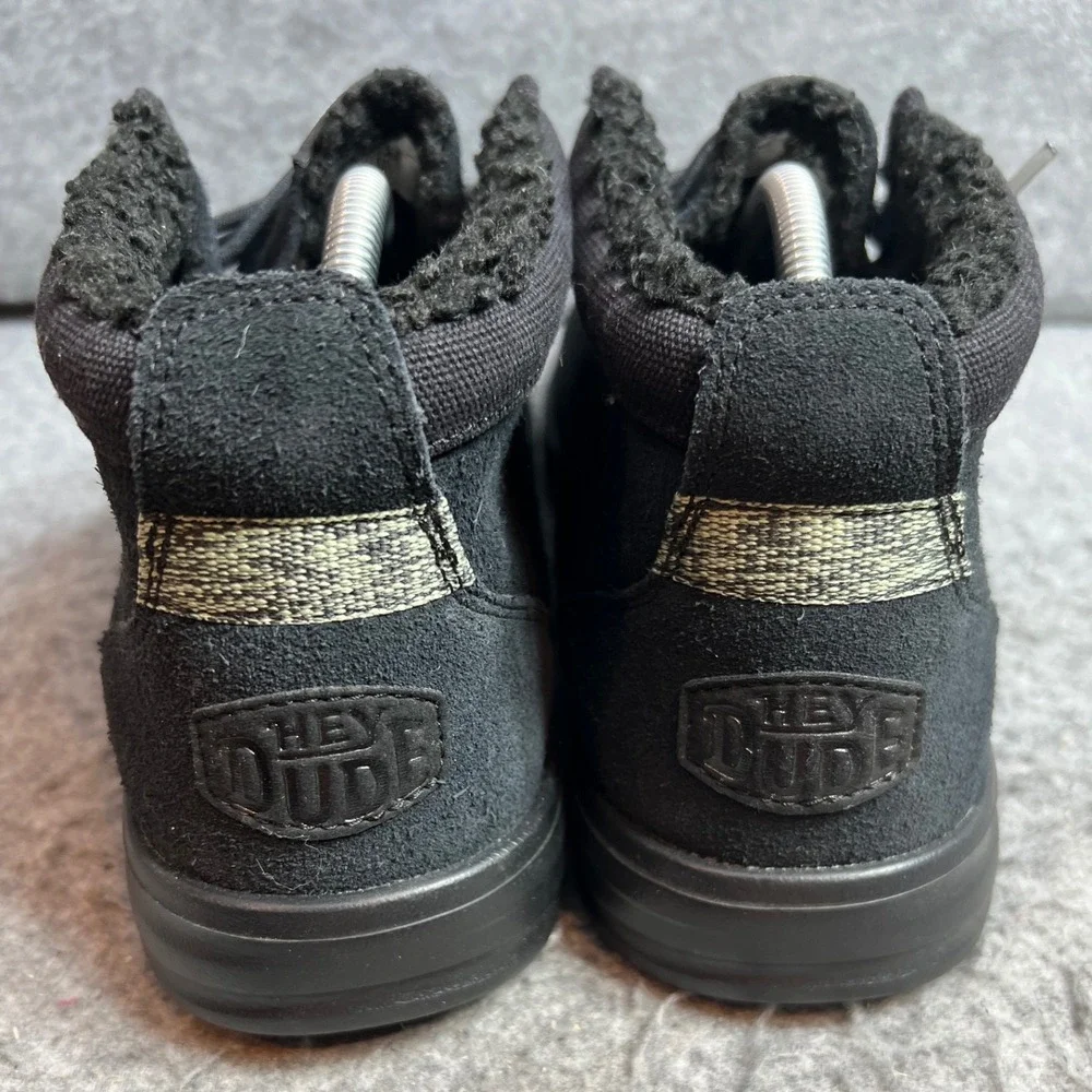 Hey Dude Mens Wally Mid GripR Black Suede Faux Fur Lined Chukka Boots Size 11